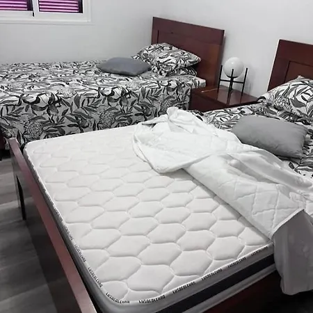 Carefully Stocked Comfort Câmara de Lobos